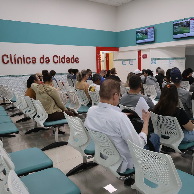 Atendimento na Clínica da Cidade